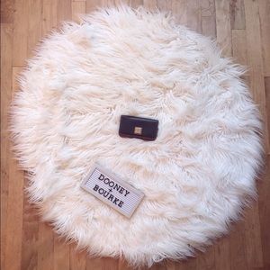 DOONEY AND BOURKE WALLET/PHONE HOLDER